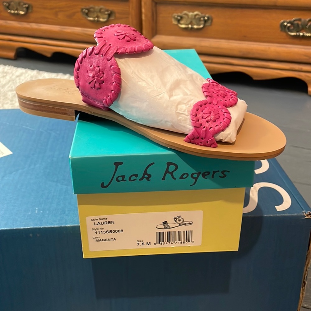 New with tags jack rogers Lauren show size 7.5 in color magenta.